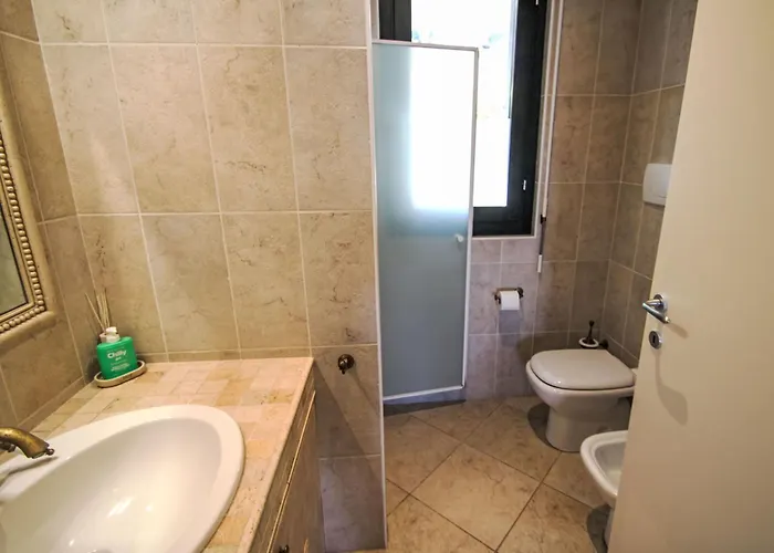 View By Interhome Apartament Baveno